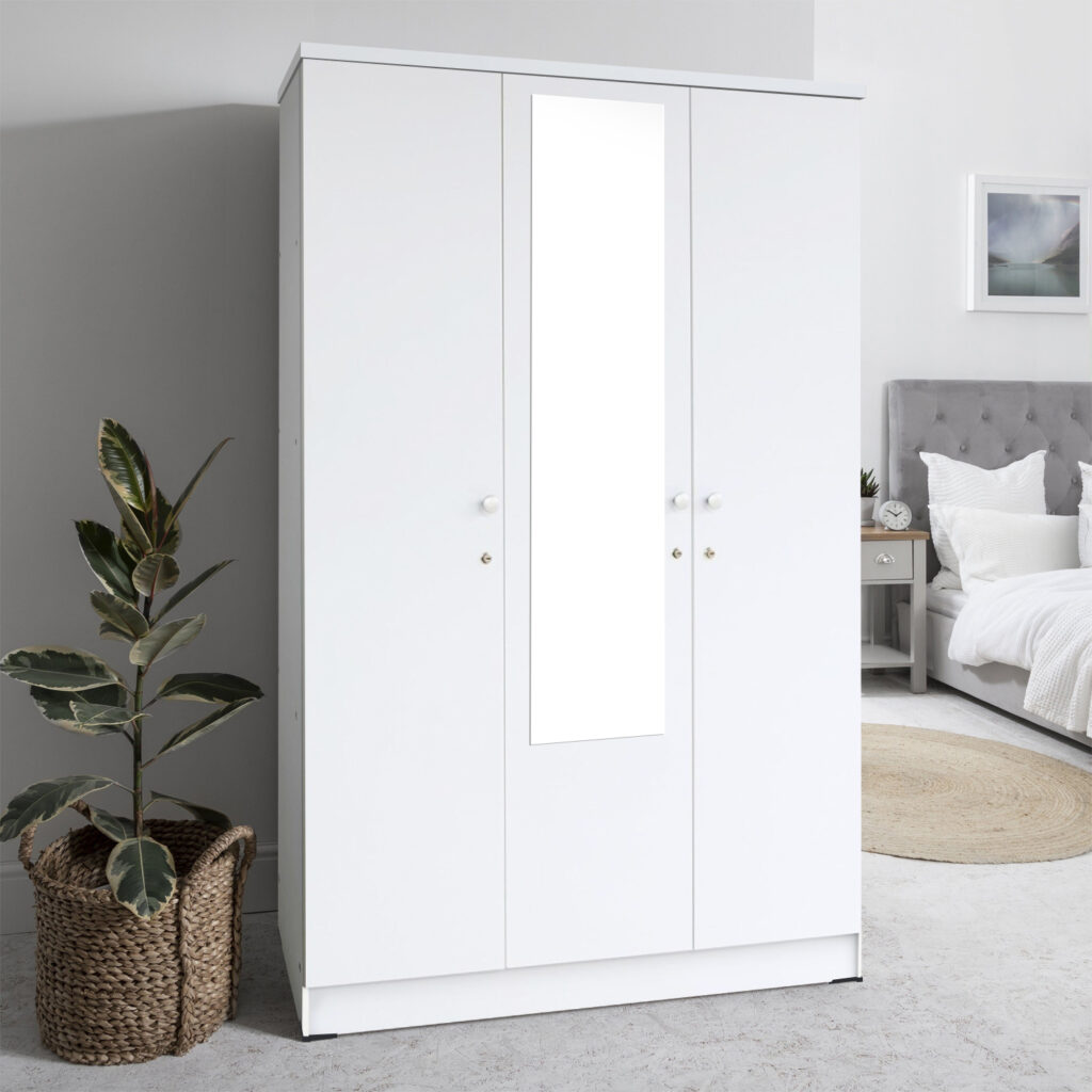 Lemari Pakaian Kayu Minimalis Modern | Boston Wardrobe – Kirana Furniture
